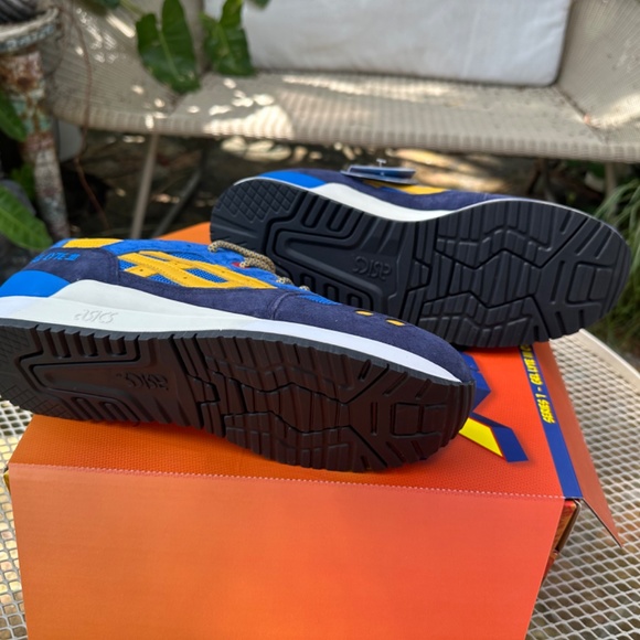 Kith X-men ASICS LE Gel Ltye III - Picture 5 of 11